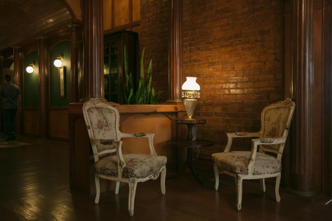 The Grand Hotel Hogansville 외부 사진