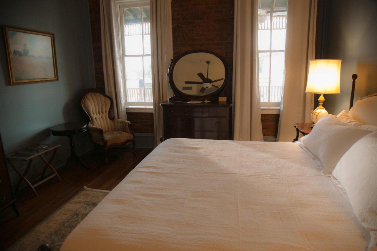 The Grand Hotel Hogansville 외부 사진