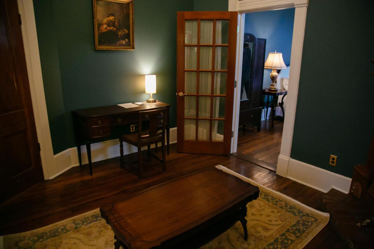 The Grand Hotel Hogansville 외부 사진