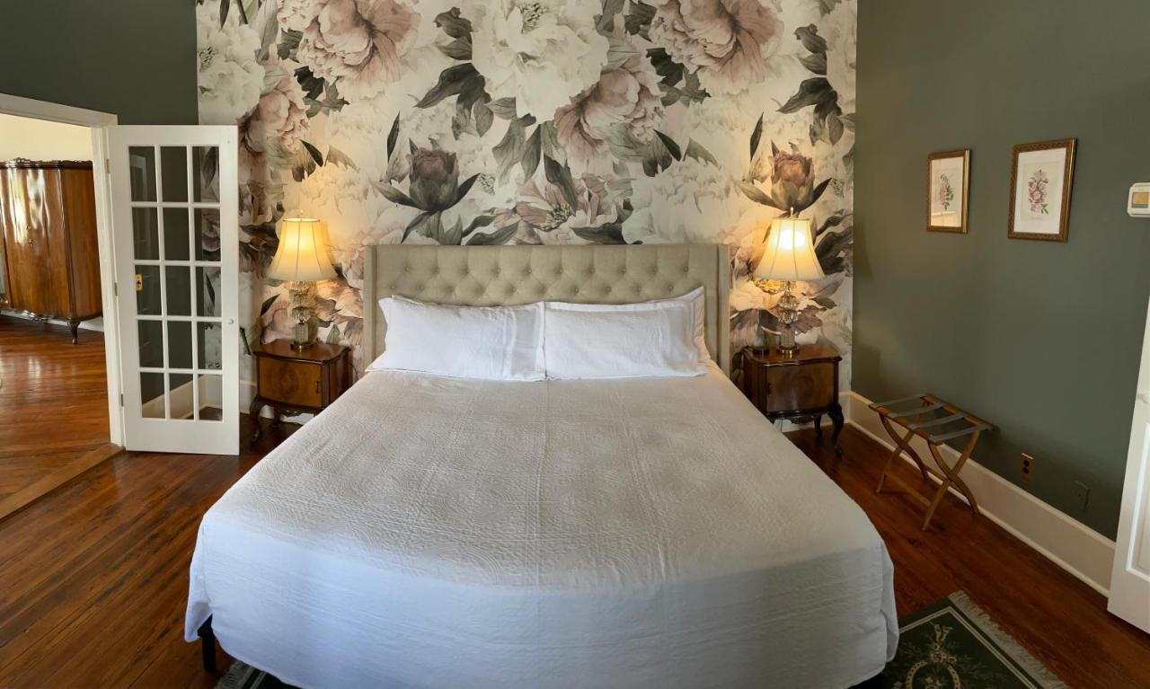 The Grand Hotel Hogansville 외부 사진