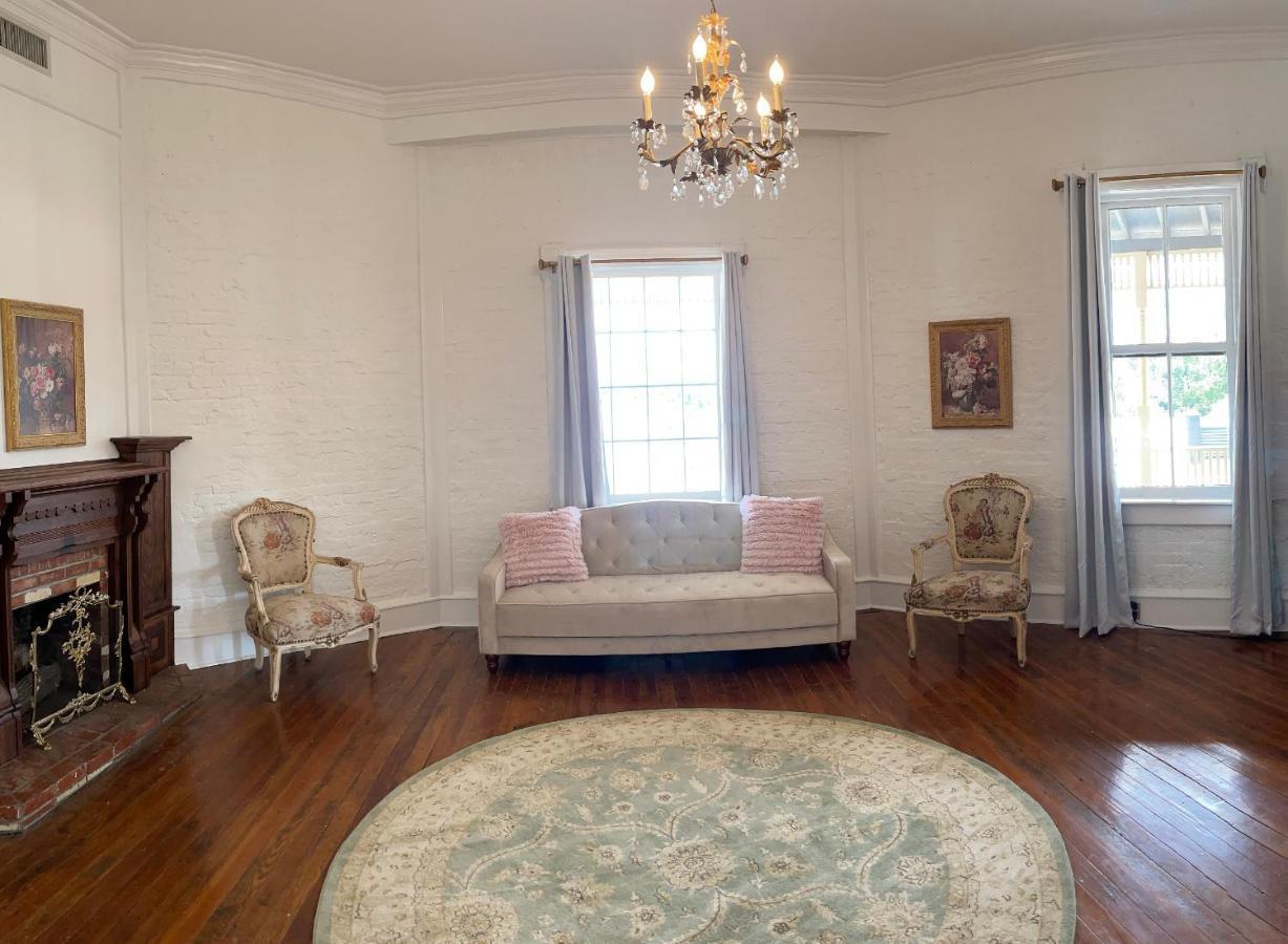 The Grand Hotel Hogansville 외부 사진